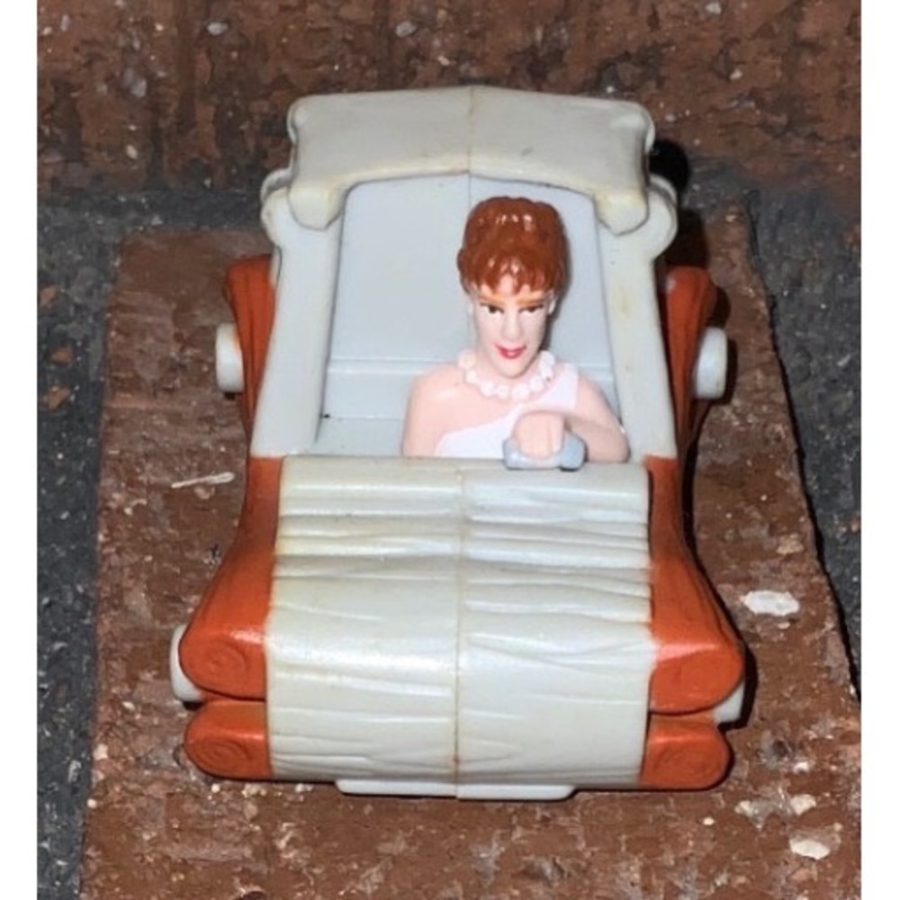 Vintage Wilma Flintstone Log Car Toy Figure Hanna-Barbera 1990s Bedrock Vehicle